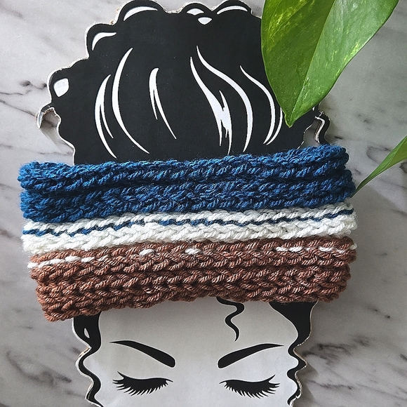 Handmade Knit Turban Headband - Picture 3 of 5